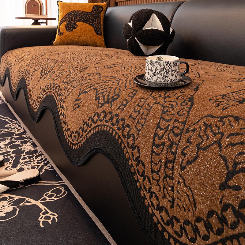 

Medieval Sofa Cushion Special-Shaped Irregular Design Non-Slip Straight Row New One-Piece High-End Cloth Towel 90*90cm