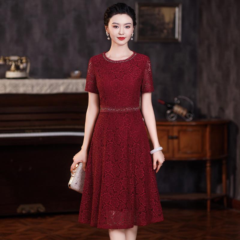 

2024 Spring Elegant Lace A-line Dress with Rhinestones - Three-quarter Sleeve Mother s Wear Skirt 3XL