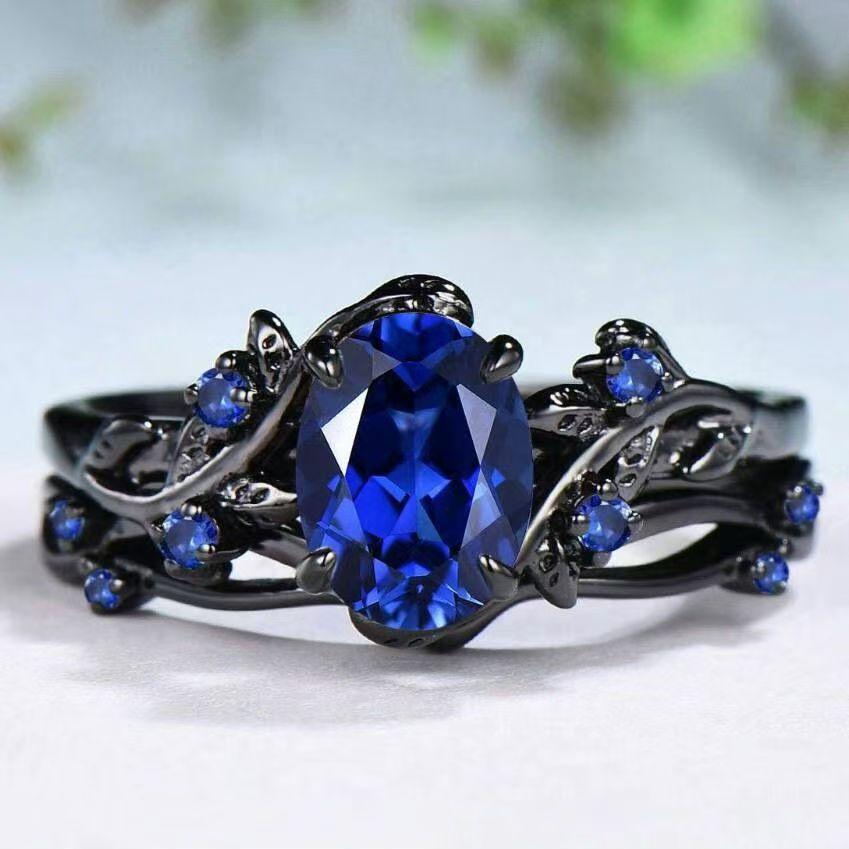 Vintage Style Women's Ring Paired with Red Anti Gemstone - Green and Black Branch Cross Design, Fashionable Alloy Party and Dance Items