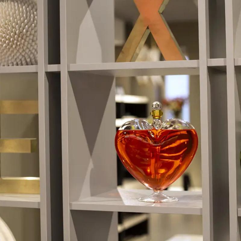 1000ml Heart-Shaped Wine Decanter Lead-Free Crystal Glass Whiskey Decanter Hand-Blown Wine Dispenser Bottle Glassware Carafe Gif