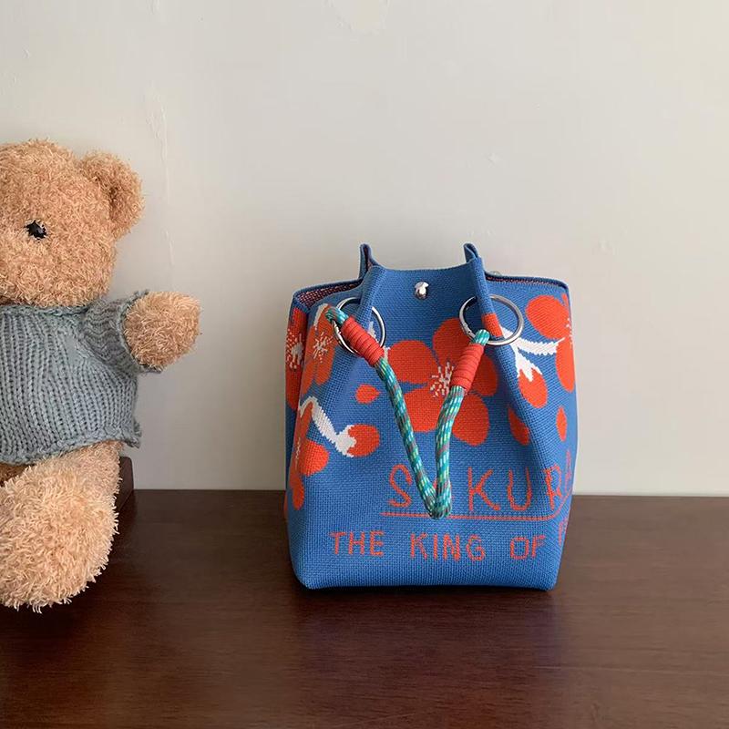 Butterfly Knitted Bucket Bag Women's Fashion Handbag Versatile Knitted Wrist Bag Shopping Handbag Cute Handbag