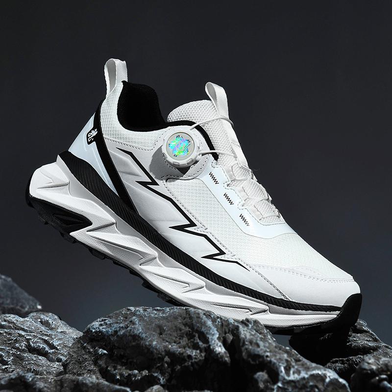 Men Running Shoes Anti-slip Low-top Outdoor Sports Shoes Men Lace-up Lightweight Wear-resistant Soft Breathable Casual Shoes Men