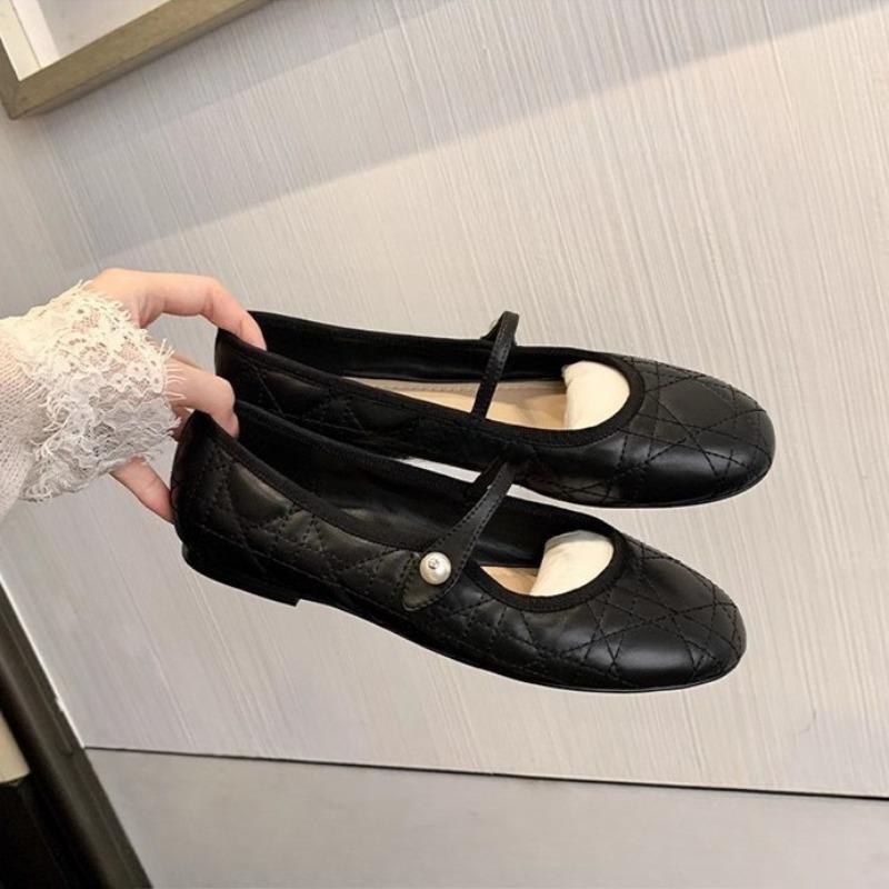 Button-strap Shallow Opening Flat Single Shoes