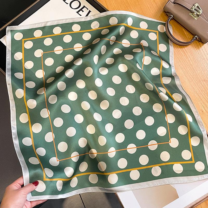 53 * 53cm Mulberry Silk Small Square Scarf Multifunctional Professional Fashion Decoration Silk Scarf For Spring And Autumn Warmth Shawl