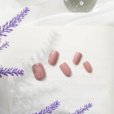 Unghie finte – Tip e unghie finte