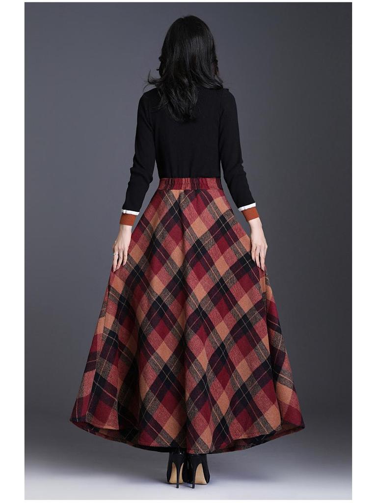 Women's 2024 Autumn/Winter Korean Plaid Wool-Blend A-Line Midi Skirt - Slimming, Thickened, Large Hem