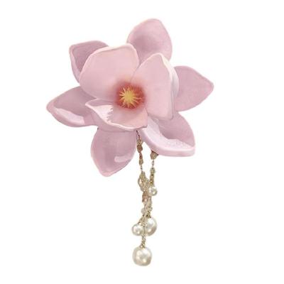 Fashionable Magnolia Resin Hair Clip Pearls Chain Decoration Hair Barrette For Women Various Hairstyles and Occasion