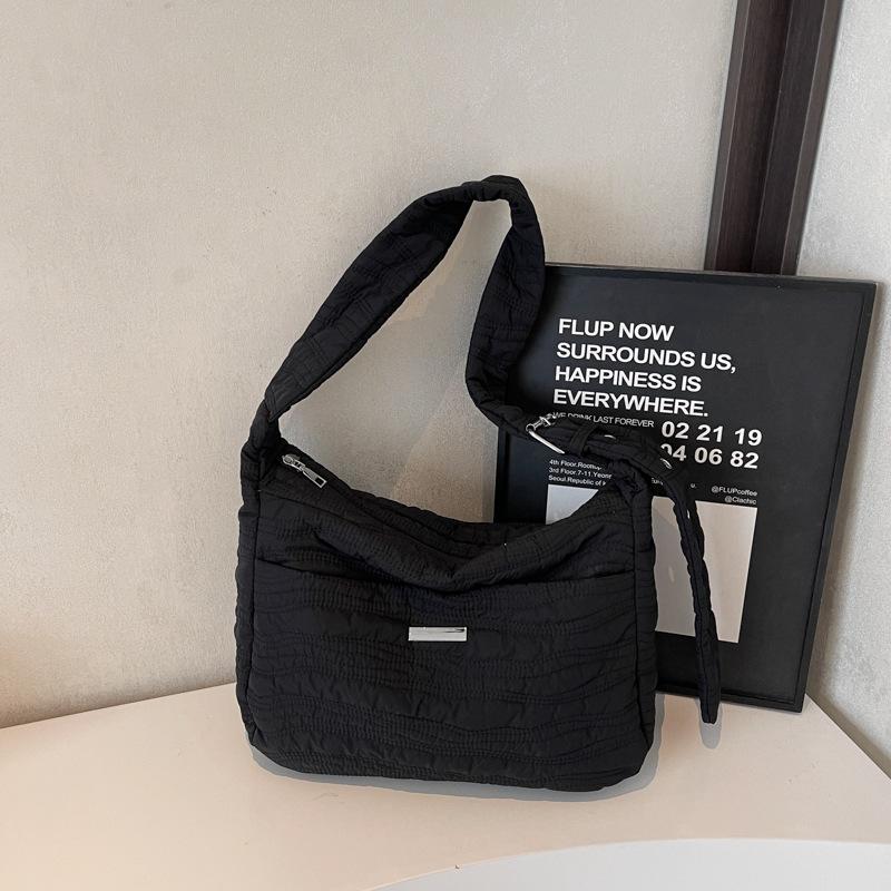 Casual large-capacity cloth bag women's new versatile underarm bag shoulder bag commuter messenger bag bag bag
