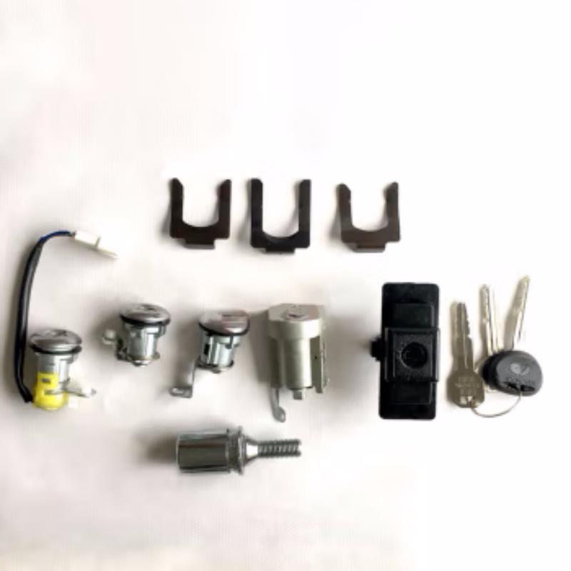 ATNKADDS Cheetah CFA6470 Ignition & Door Lock Cylinder Set