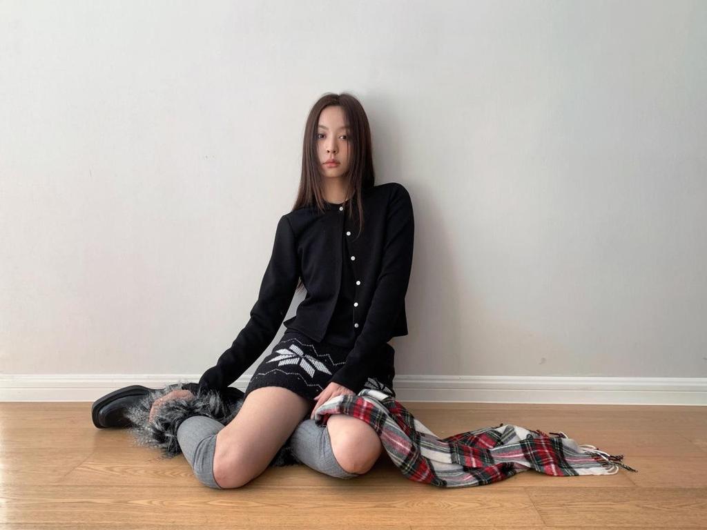 Dorothy Korean Design Air Cotton Buttoned Two-Piece Long Sleeve Women's Sweatshirt