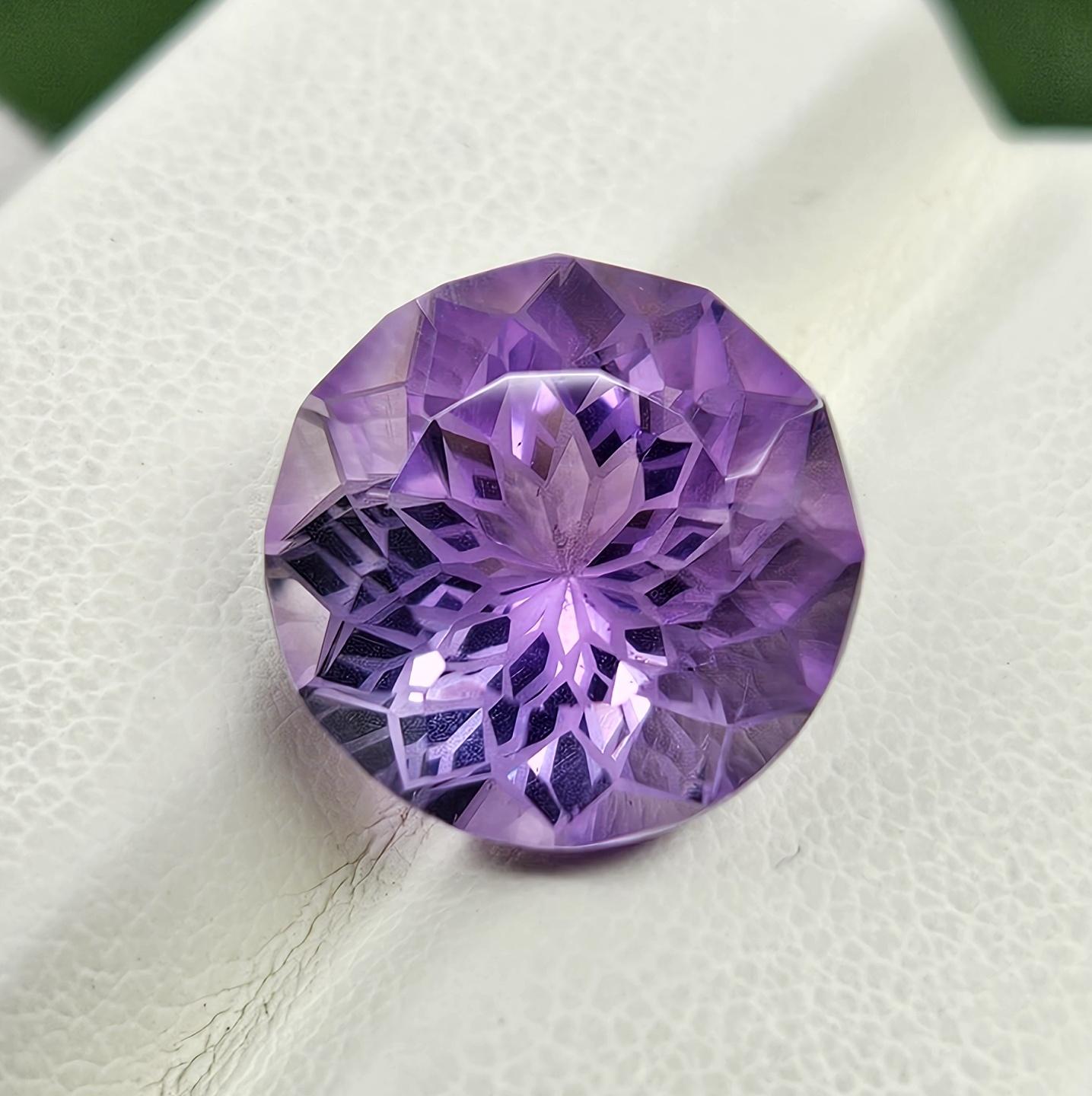 

Натуральный аметист ограненный камень круглой формы, свободный драгоценный камень для изготовления ювелирных изделий 7 карат. 12X12X9 мм фиолетовый