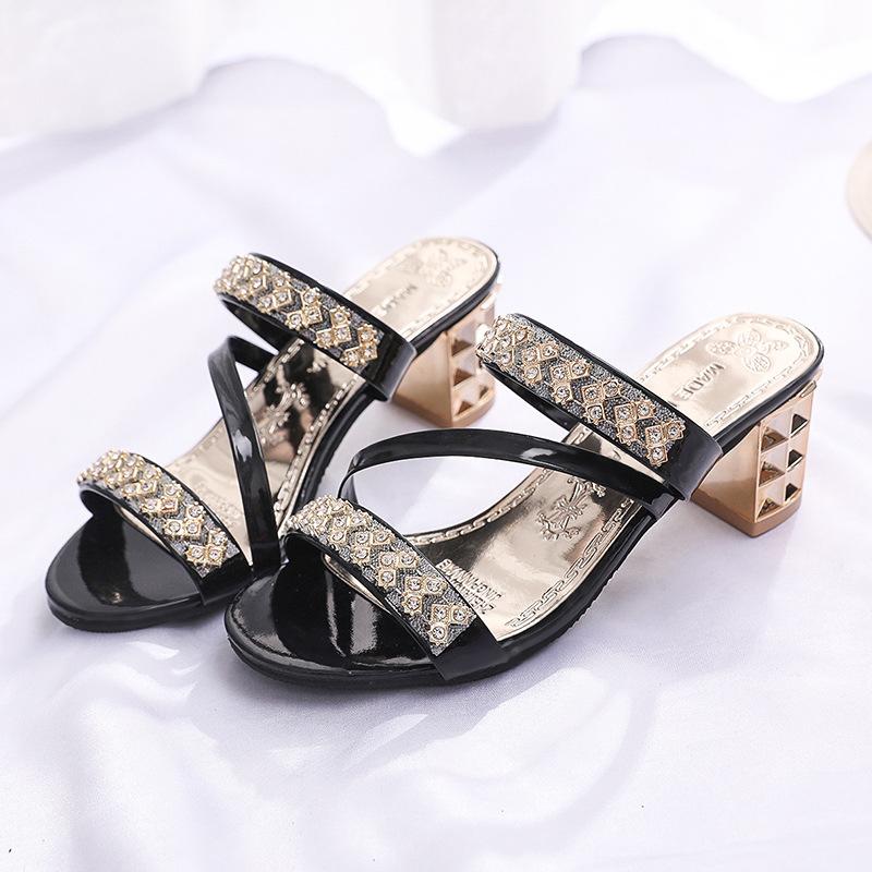 Fashion Thick Heel Fish Mouth Sandals Women Wear with Rhinestones Outside Large Size Sexy Round Head Medium Heel Cool Slippers Outside