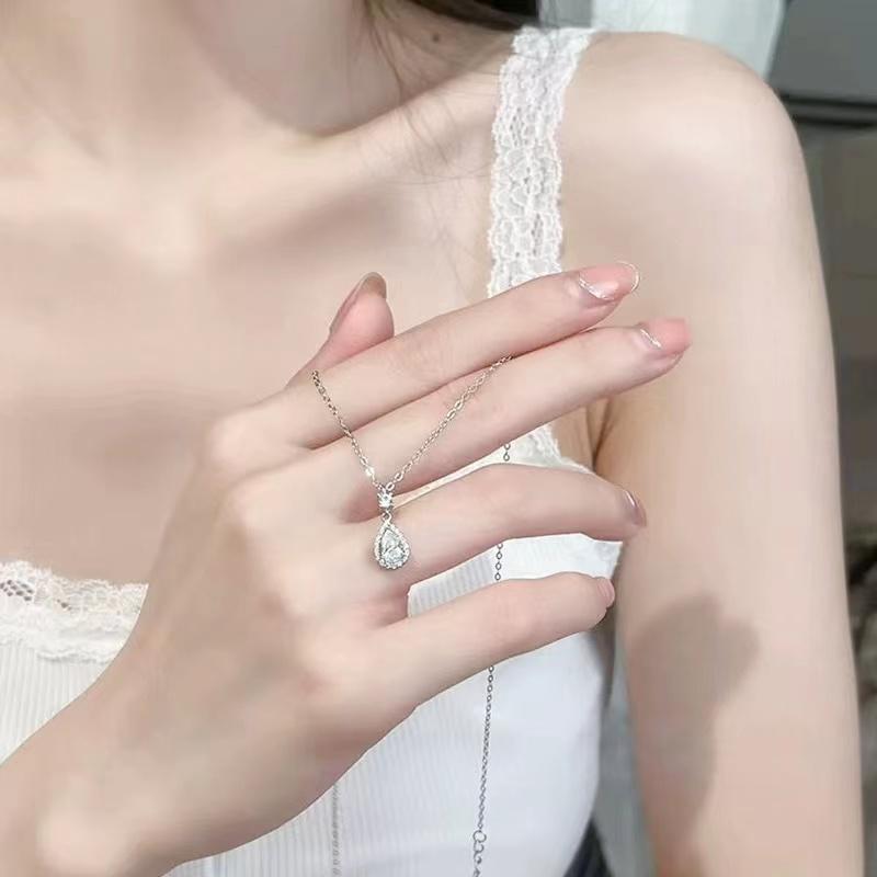 New 925 Sterling Silver Water Drop Zircon Necklace Simple Personality Charm Woman Pendant Choker Birthday Gift Exquisite Jewelry