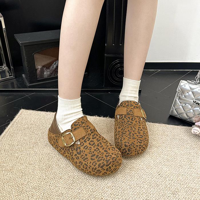 Inner Height Increase Boken Women's Shoes Outer Wear 2025 Autumn and Winter New Retro Leopard Print One Pedal Casual Doudou Single Shoes