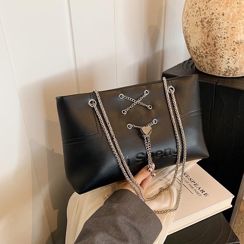 

Текстурная сумка с буквами большой емкости для женщин, новая популярная универсальная сумка через плечо с цепочкой, шикарная студенческая сумка для поездок на работу (30cm<Max Length<50cm)