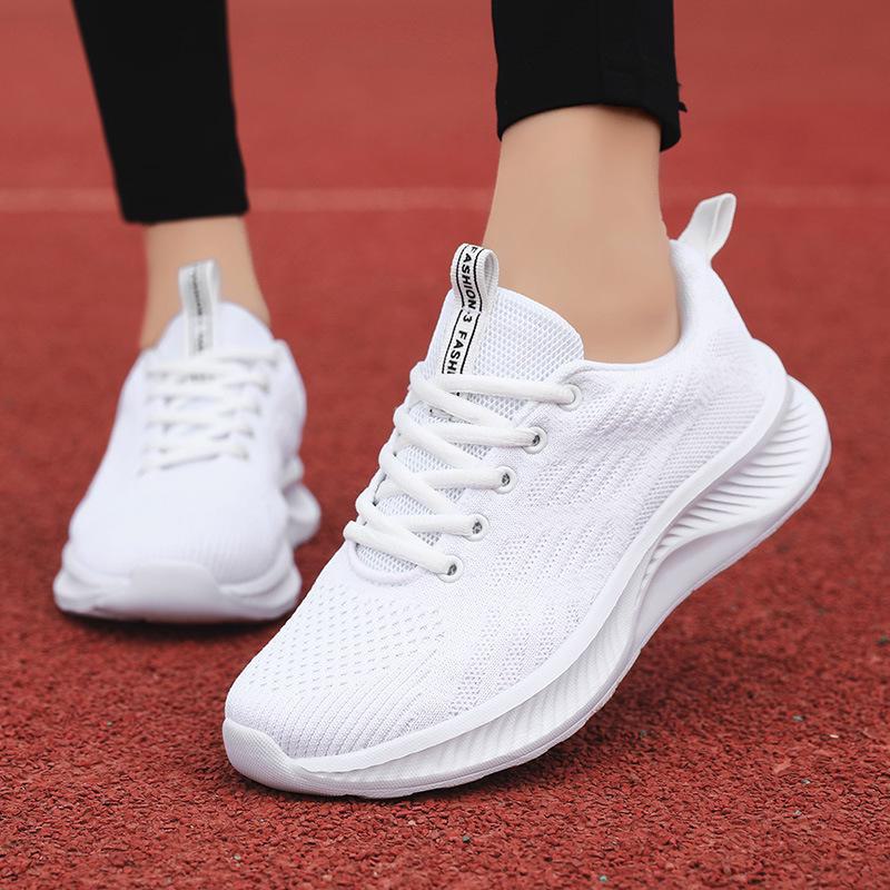 Breathable Ultra-Light Women's Running Shoes: Spring/Autumn Mesh, Soft-Soled, Lightweight, Casual Sneakers (2024)