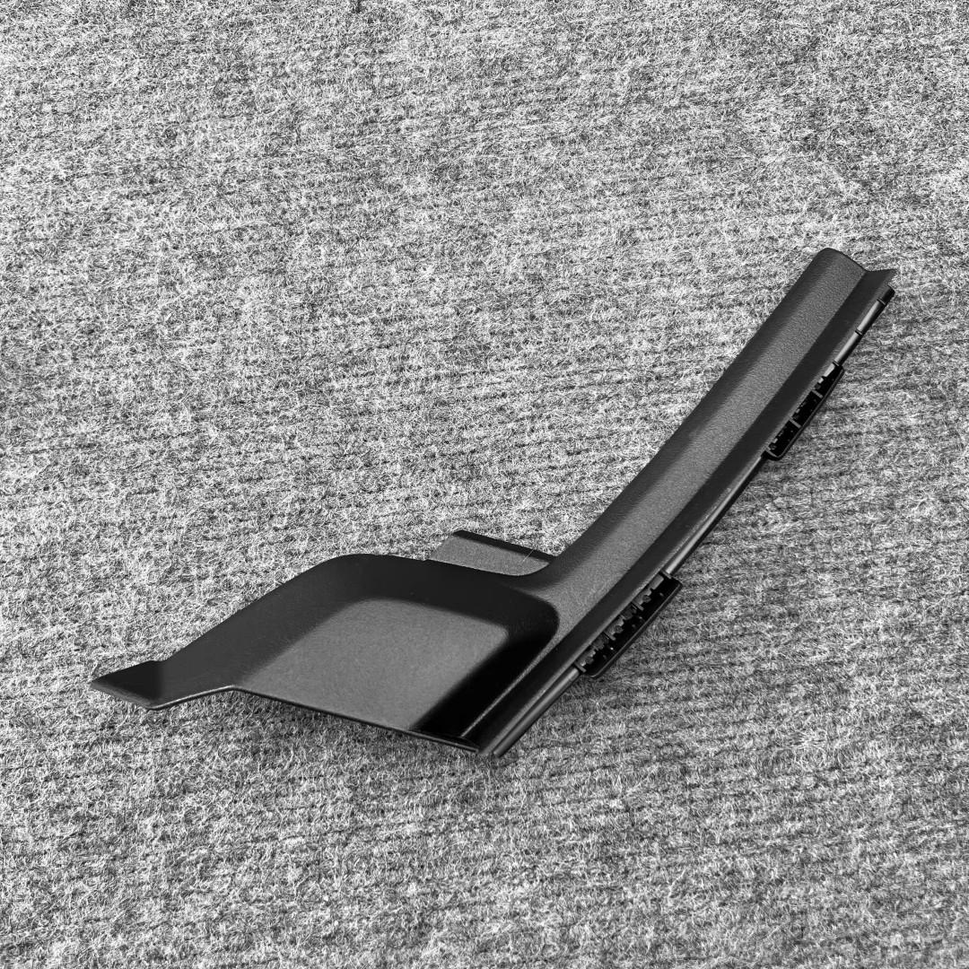 For Honda 2009-2014 CITY Windshield Wiper Deflector Trim Panel  Lower Corner of the Front Windshield  Catchment Hinge Auto Parts Main driver - left