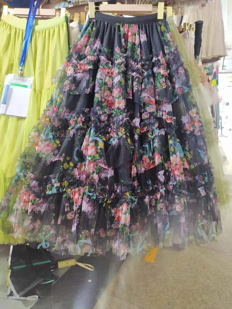 Women's 2025 French Court Style Irregular Patchwork Floral Mesh A-line Midi Skirt