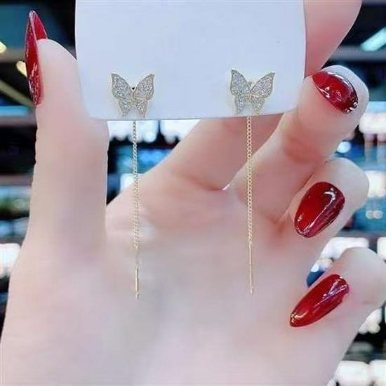 Exquisite Gold Rhinestone Butterfly Tassel Earrings - Classic Luxury with Zircon Detailing