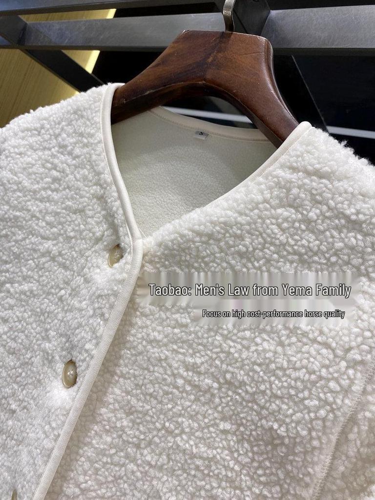 Japanese Designer Women's Imitation Lambswool Fleece Cardigan - Trendy Round Neck Warm Outerwear.