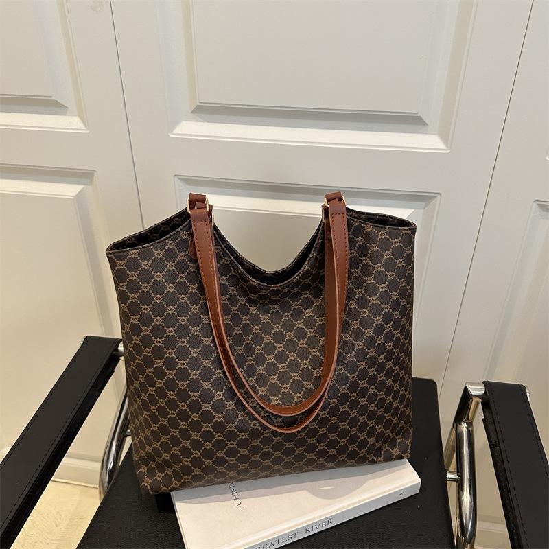 One-shoulder portable zipper tote bag, new large-capacity commuting fashion printed underarm women's trend bag