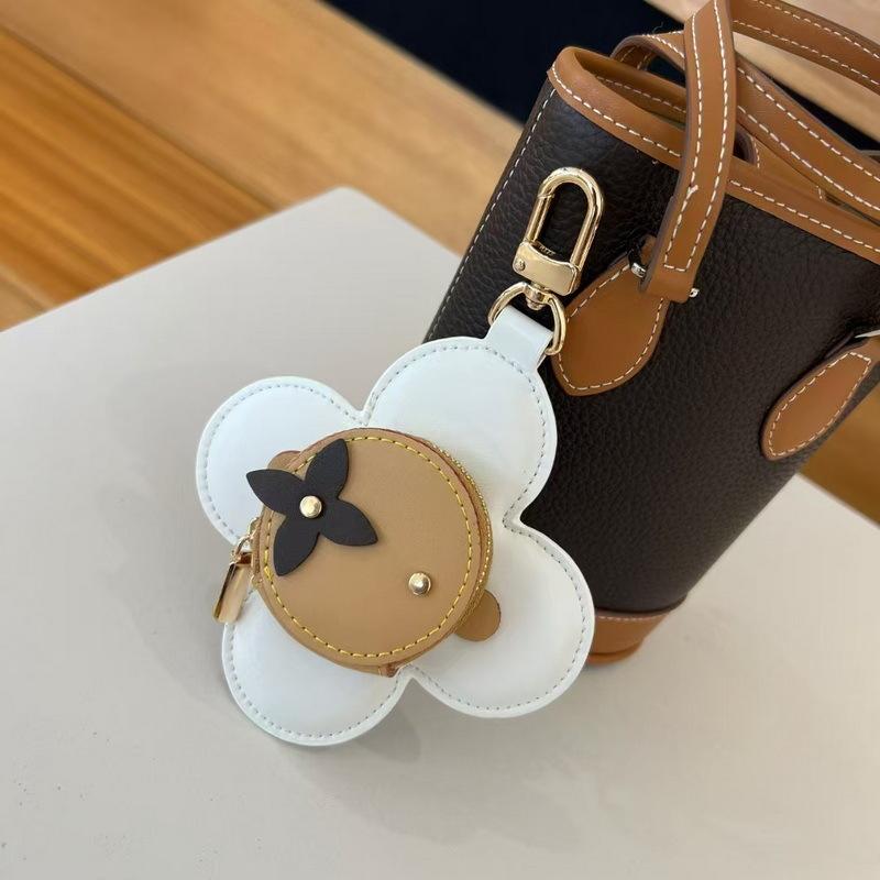 2025 New Leather Pendant Leather Mini Earphone Bag Sunflower Color Blocked Pendant Wallet Cross Border Batch