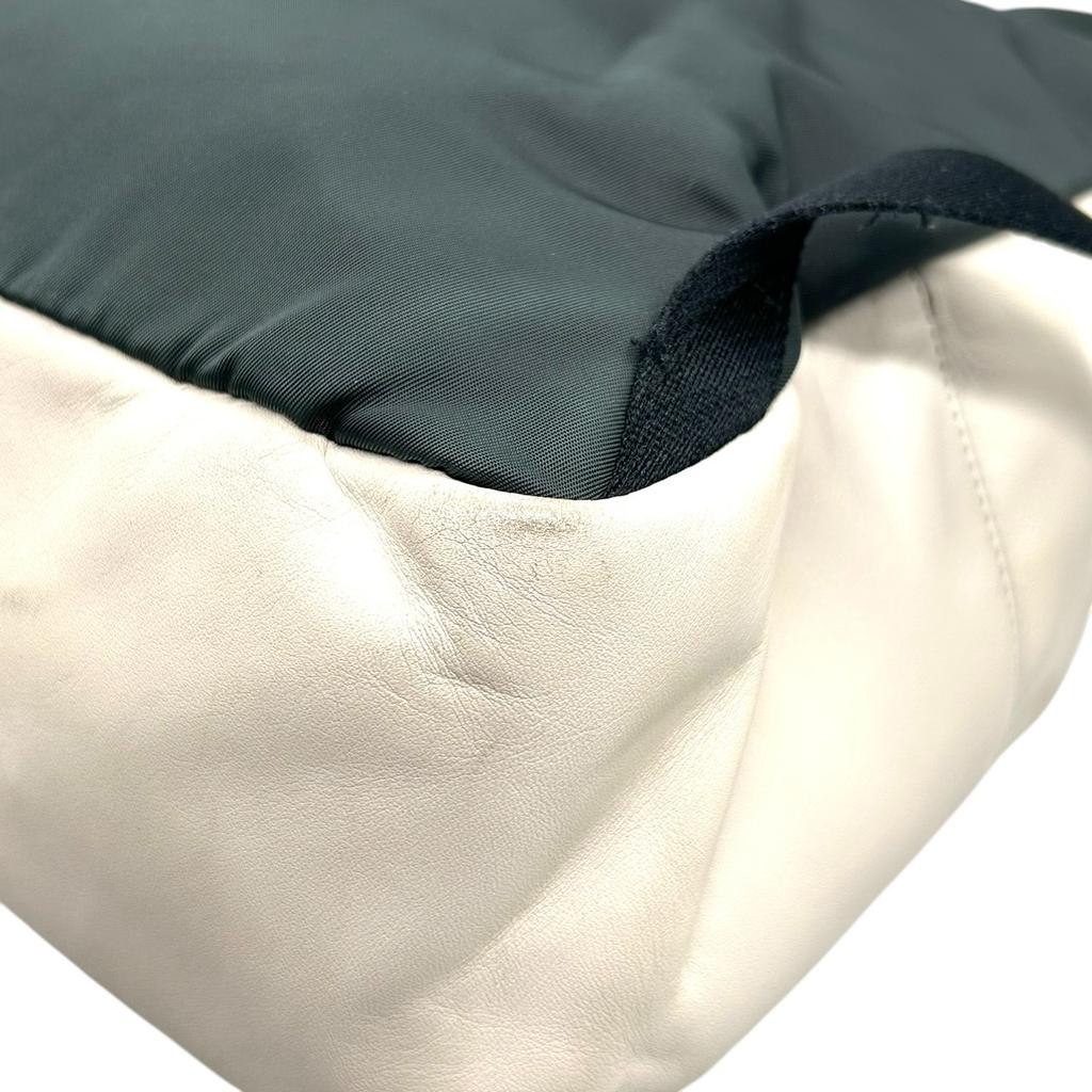 Used COACH Backpack Â· Daypack Signature Medium CharlieBackpack Â· Daypack Beige/white PVC/leather Women