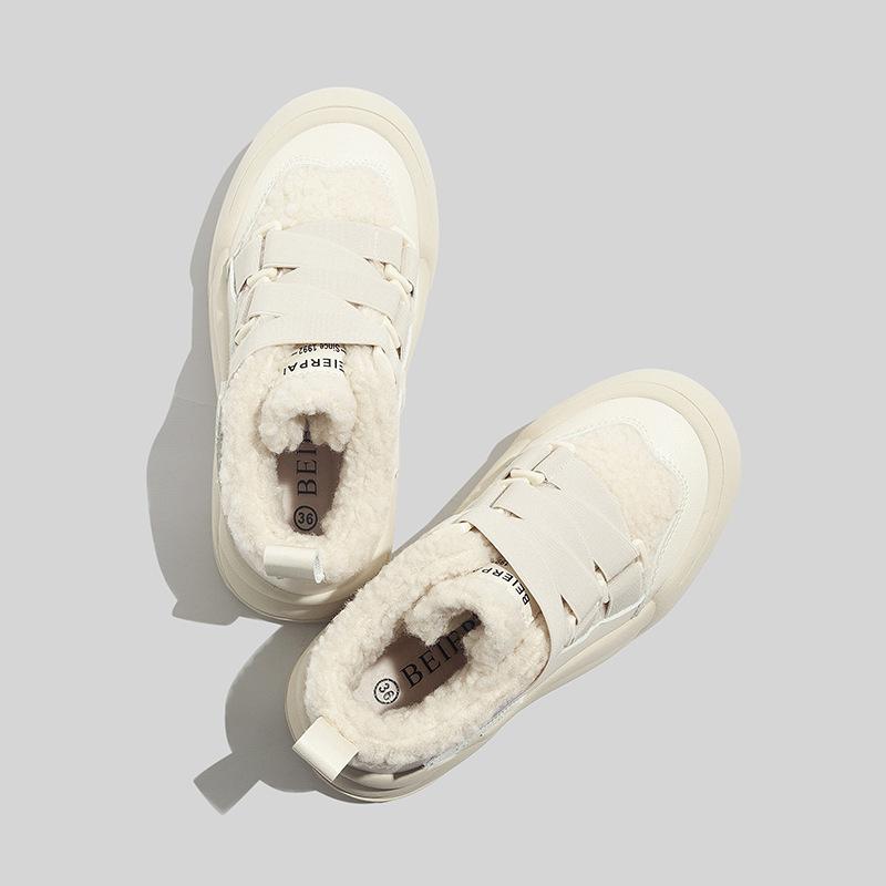 Women's High-top White Fleece Sneakers New Winter Casual Shoes Warm Cotton-padded Shoes Round Toe Snow Boots
