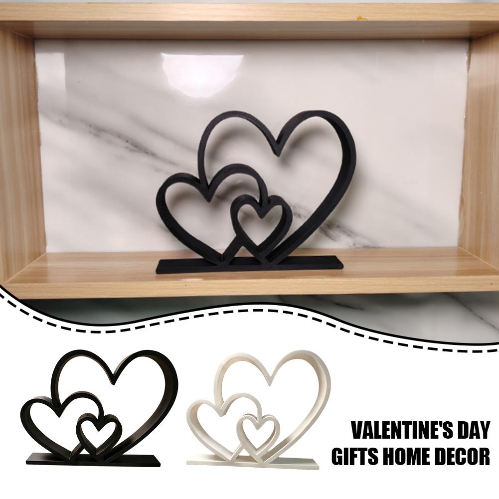 Modern Minimalist Love Heart Statue Art Sculpture Home Decor Ornament for Desk Bookshelf Decoration Valentine’s Gift