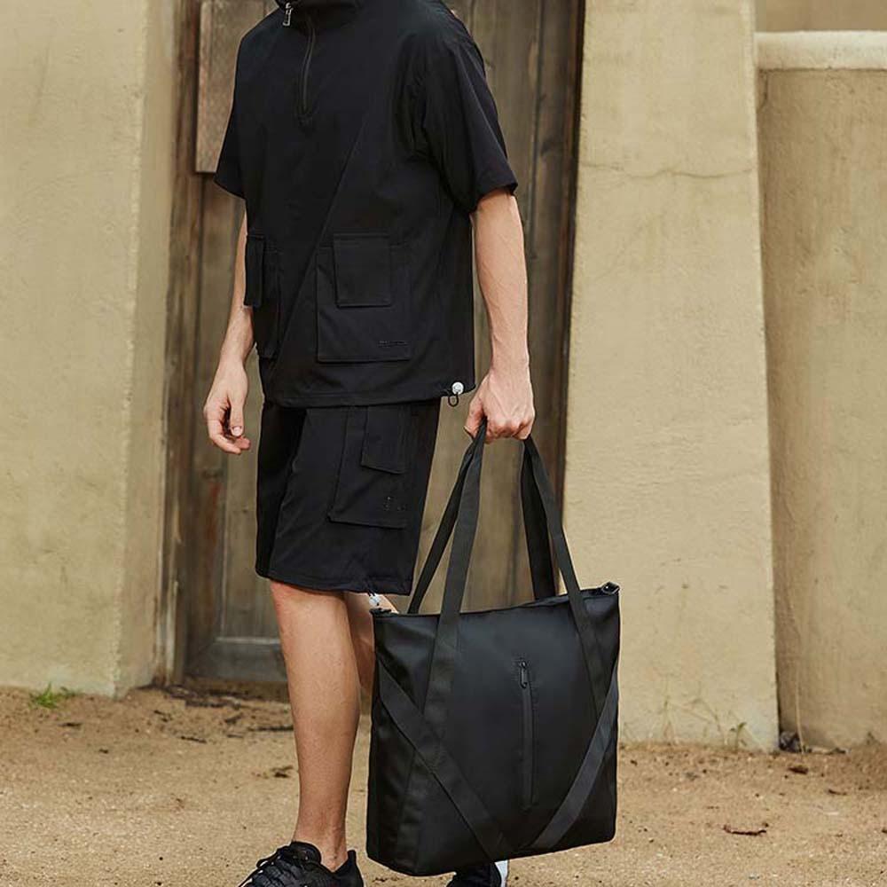

Oxford Cloth Waterproof Messenger Bag Japanese Style Sports Fitness Pouch Daily чорний