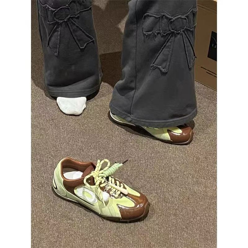 Fashion retro versatile inner height increase ballet training shoes women's 2025 new summer flat casual Forrest Gump sports shoes