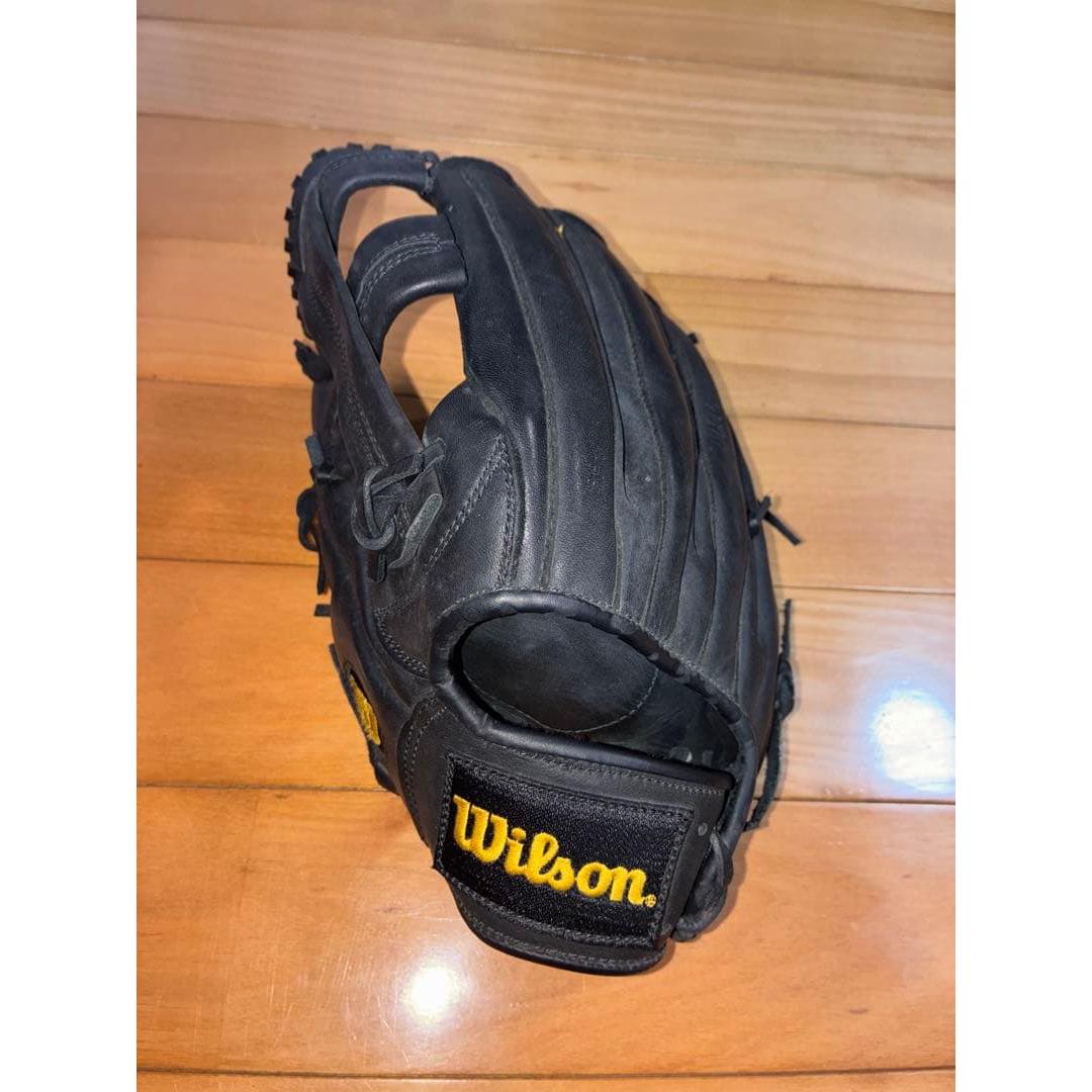 Used Price reduction! 98007000! Wilson Softball Gloves Black