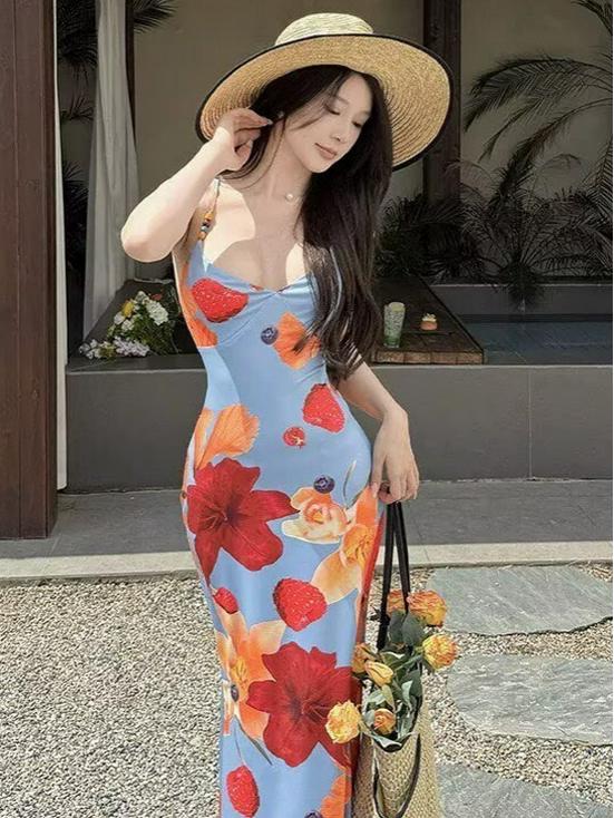 Island Resort Style Open-Back Camisole Dress - Women's 2026 Dopamine-Chic Hip-Hugging Skirt