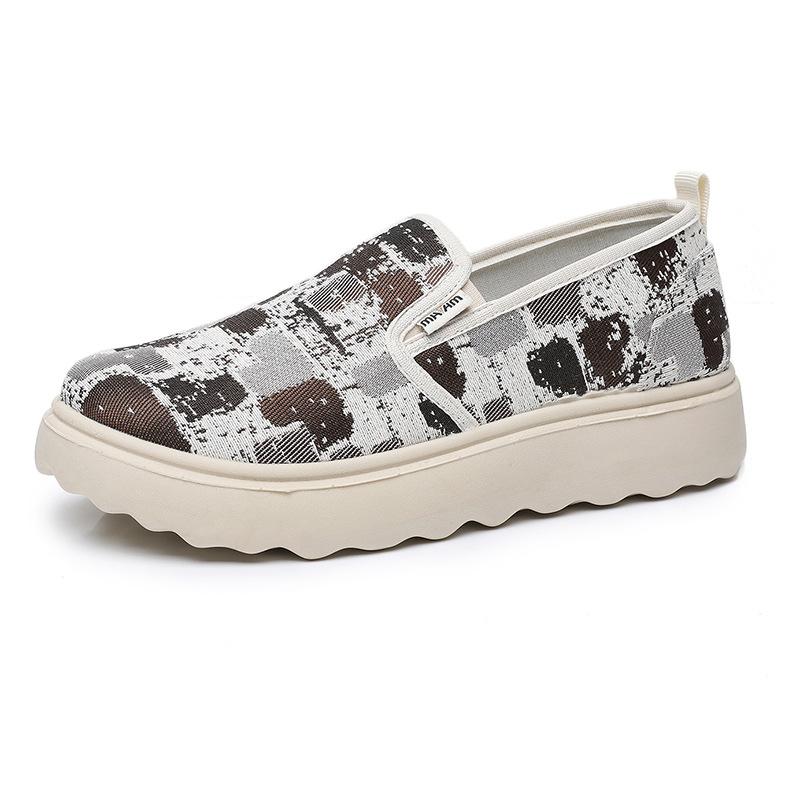 

Fashion Hundreds of color-blocking breathable women s footsteps thick bottom soft elastic height comfortable popular not tired feet sneakers 36