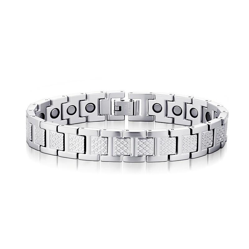 Adjustable Magnetic Titanium Steel Bracelet With Crocodile Motif 18K Gold Plated Unisex Fashion Jewelry