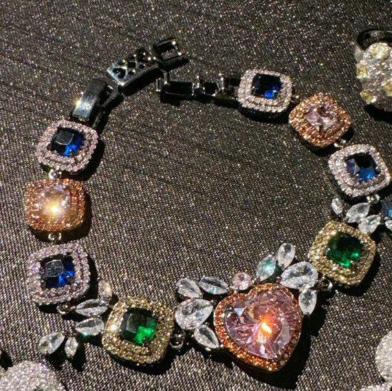 Bellezza nel Cuore, Bracciale con Pietre Arcobaleno d'Amore Cavaliere Jedi, Placcato Oro 18K, Bracciale con Zirconi Colorati a Forma di Vite d'Amore