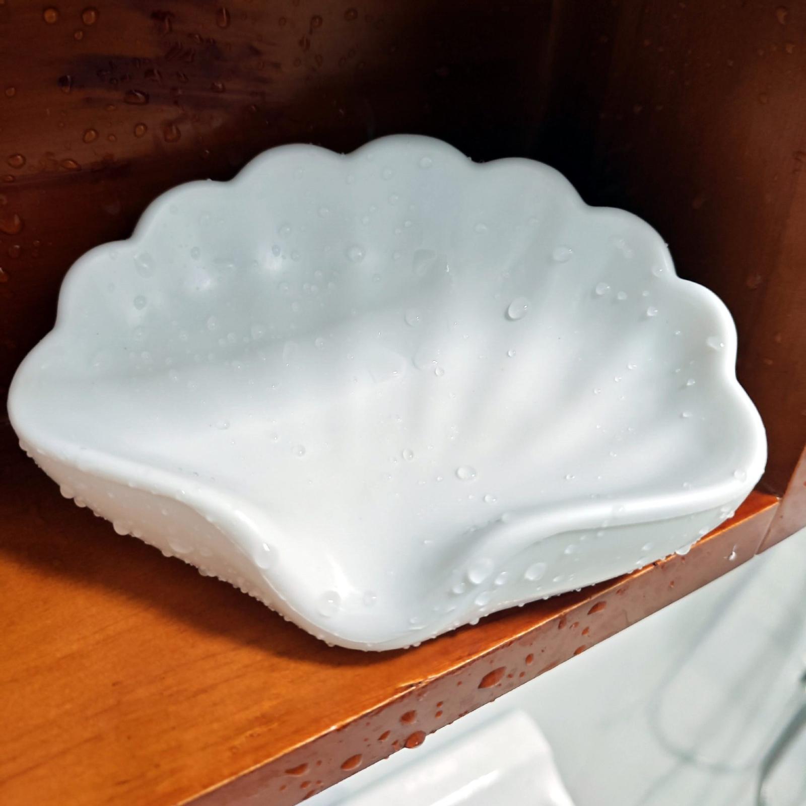 

Creative Plastic Household Soap Box Draining Soap Box One Size белый