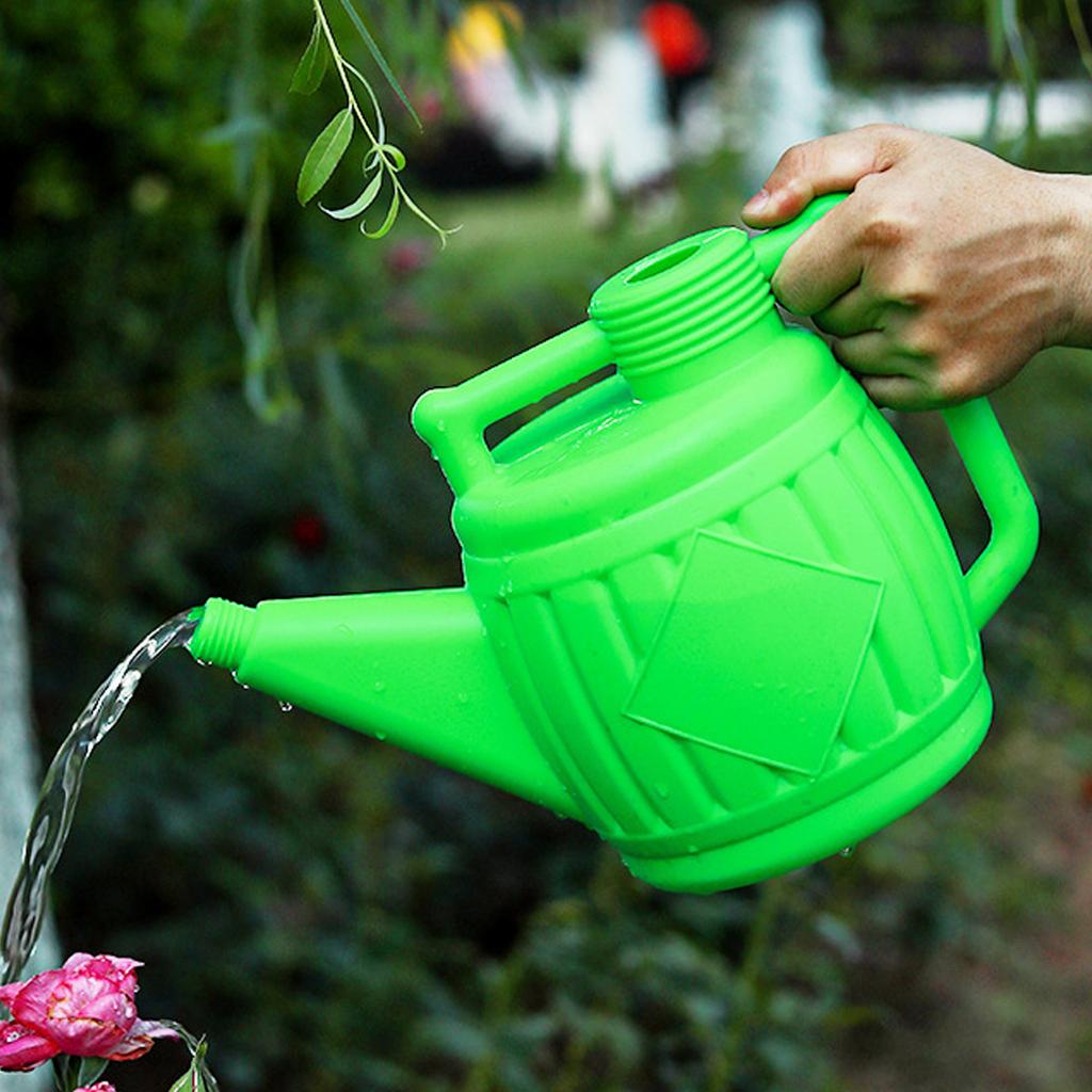 Durable Thickened PE Watering Can 5L 8L Capacity Long Spout Detachable Shower Head For Garden Plants