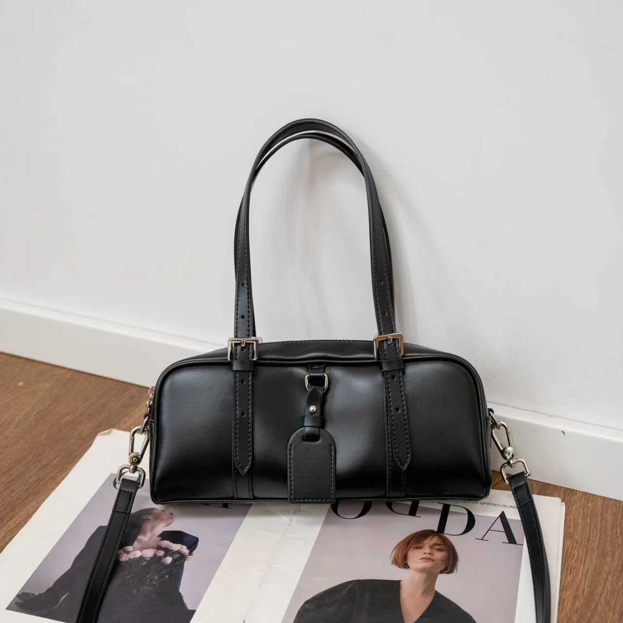 

Genuine Leather Womens Bag And New Style 2025 Single Compartment Tote Bag Large Capacity Handbag Single Layer Organizer Bag Casual 27x6x12cm чёрный