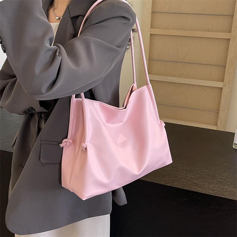 Tote Bag For Women Large Capacity Pu Street Style With Magnetic Closure For Daily Use