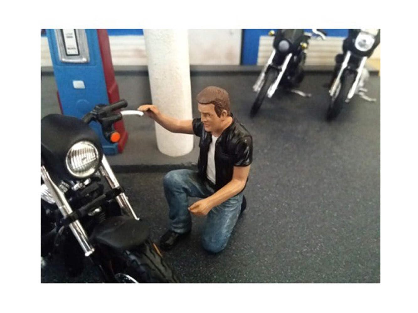 

American Diorama BIKER - Motorman Male Biker 1/18