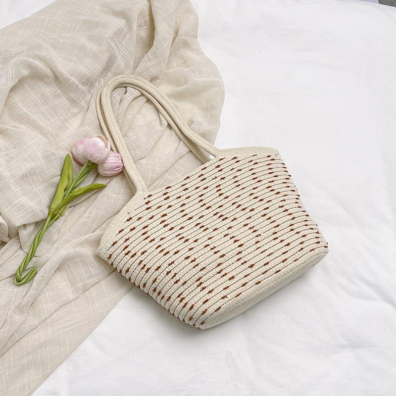Woven cotton woven bag large capacity 2025 new summer versatile shoulder seaside vacation beach tote bag