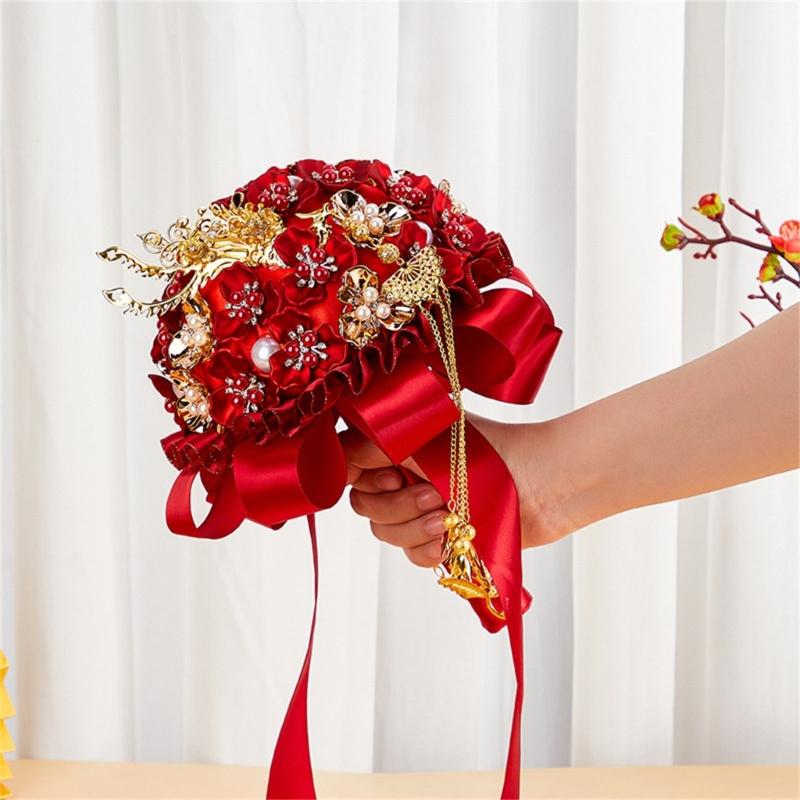 Elegant Chinese Wedding Bridal Bouquets Traditional Modern Design Artificial Flower For Bride Ceremony