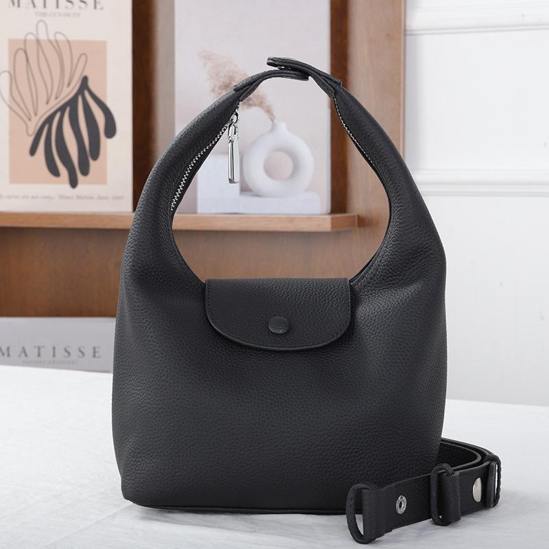 2025 New First-layer Cowhide Hobo Portable Lunch Box Bag, High-end Leather Crossbody Shoulder Women's Bag LP Dumpling Bag