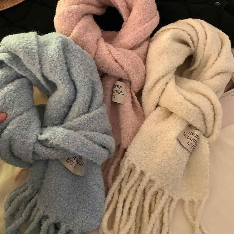 Korean Scarf Women's Autumn and Winter New Korean Atmosphere Versatile Thickened Plush Warm Neck Scarf