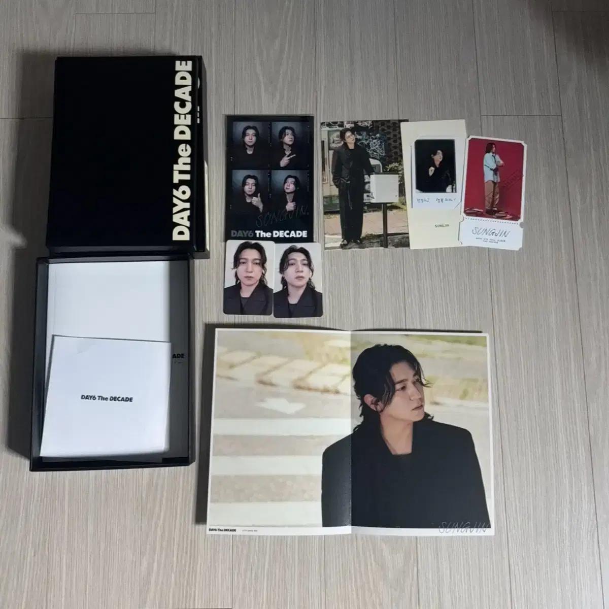 

Day6 The Decade Album Sungjin City Ver.