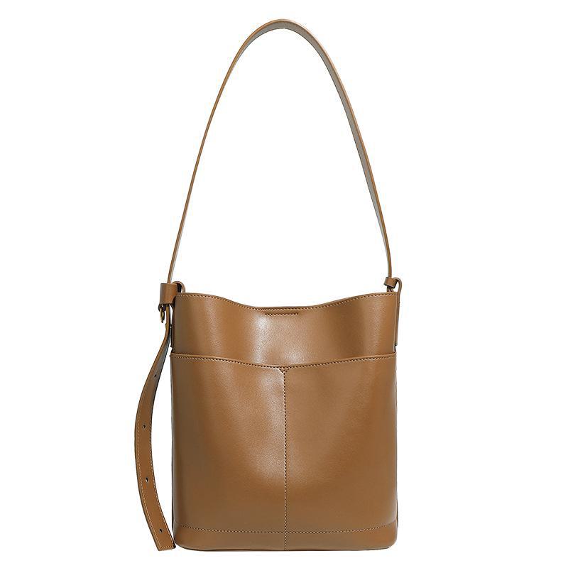 

Женская сумка-ведро большой вместимости из натуральной кожи 2024 года — модная, универсальная, для работы и повседневного использования, в стиле почтальона и через плечо. золотисто-коричневый