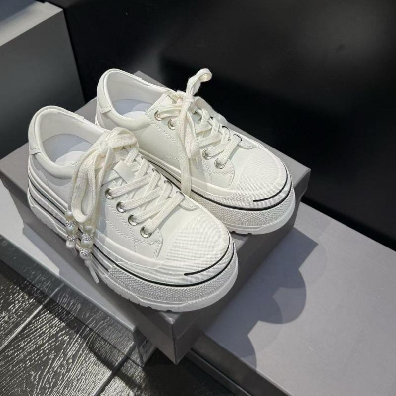 New thick-soled muffin shoes, leather little white shoes, heightening biscuit shoes, women's board shoes