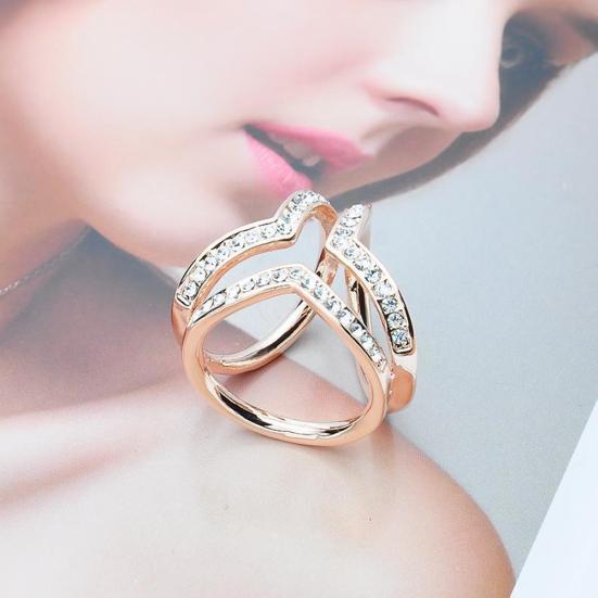Fashion Tri-circle Scarf Women Ring Shawl Buckle Brooch Clip Jewelry Accessories