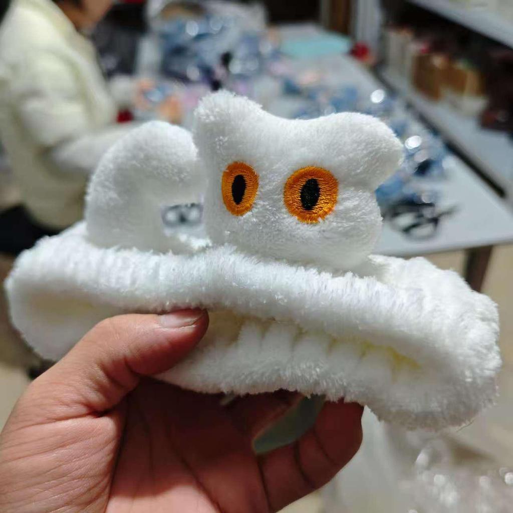Non-Slip Cartoon Cat Ear Headband for Girls - Perfect for Face Washing and Mask Application